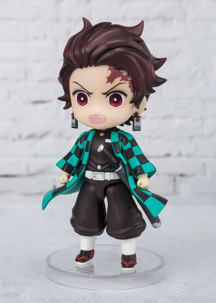 Demon Slayer: Kimetsu no Yaiba Figuarts mini Action Figure Tanjiro Kamado (Water Breathing) 9 cm